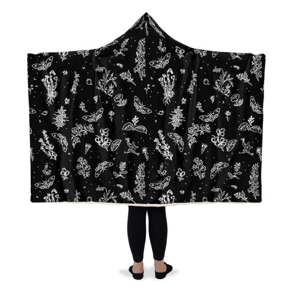 Nightshade Hooded Blanket - Cozy and Warm Wrap-around Blanket with Vegan Fur Lining and Hood Supply