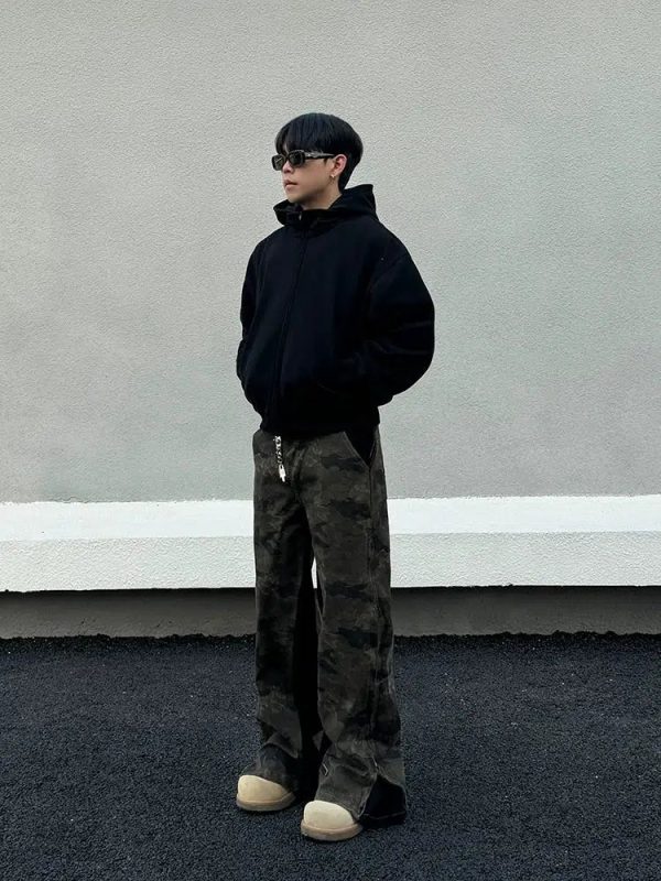 Camouflage Straight-Leg Cargo Pants Online